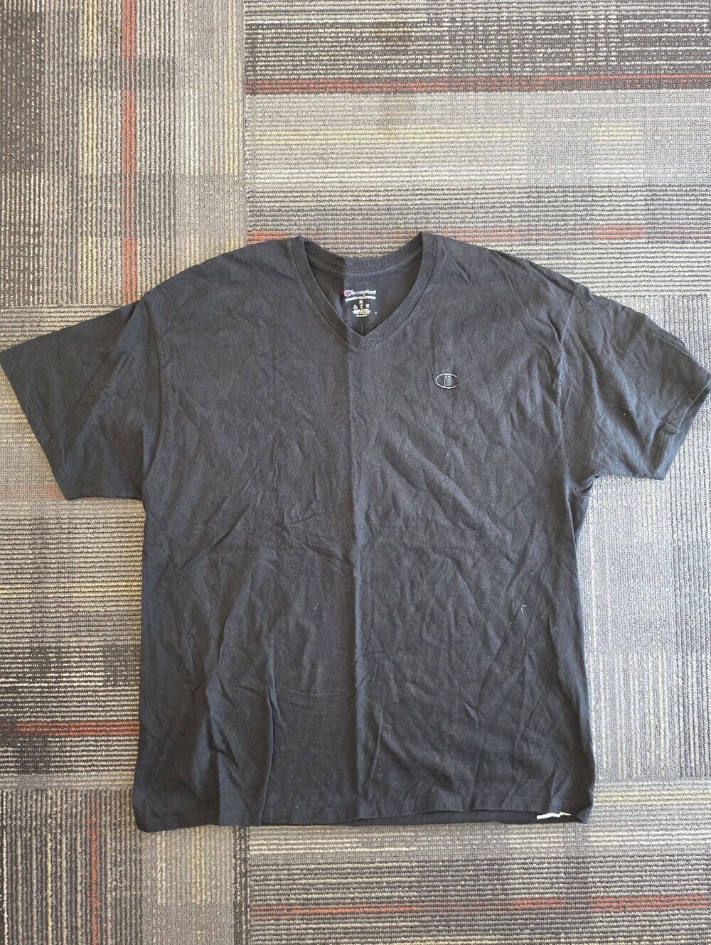 Men’s Graphic Tee Bundle XL Champion Under Armour - Picture 2 of 3